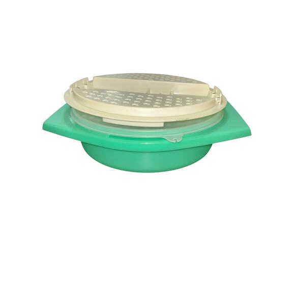 Vintage Tupperware Shred & Crisp, 3 pieces Jadeite Green - Picture 1 of 13